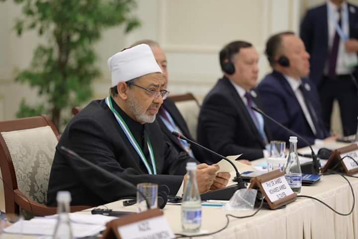 الإمام الأكبر من أوزباكستان: التكفير بالكبائر بريد إستحلال الدِّماء و هو مذهب دموي يتستَّر بالدِّين