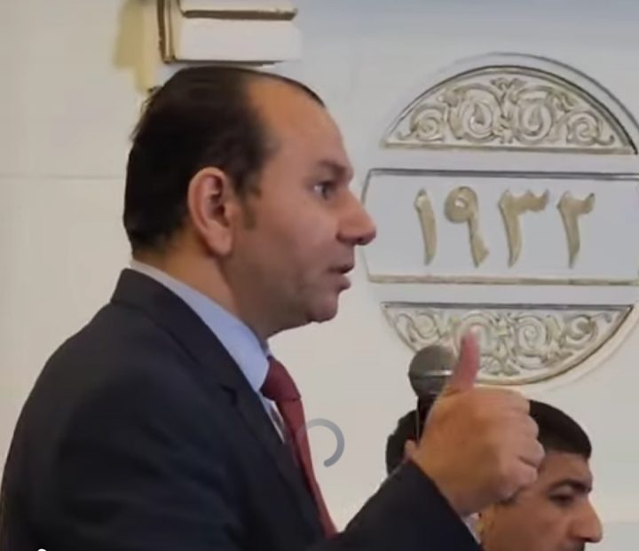 ° المستشار القانوني لوزارة العمل : – قانون العمل الجديد يحمل ضمانات لحقوق العمال كما يشمل على إمتيازات لأصحاب الأعمال.